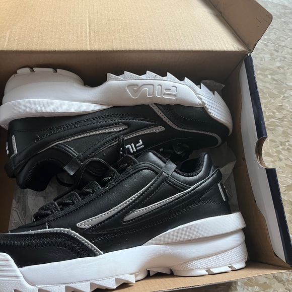 Fila sneakers - Picture 4 of 5